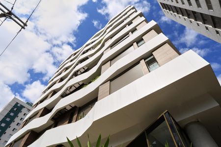 Apartamento à venda com 92m², 3 quartos e 2 vagasFachada