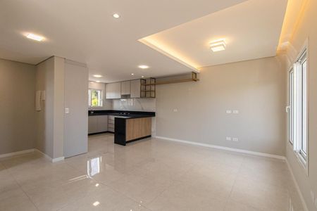 Casa para alugar com 230m², 3 quartos e 5 vagas Casa para alugar com 230m², 3 quartos e 5 vagasSala
