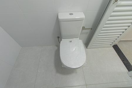 Casa para alugar com 230m², 3 quartos e 5 vagas Casa para alugar com 230m², 3 quartos e 5 vagasBanheiro de serviço