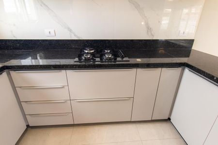 Casa para alugar com 230m², 3 quartos e 5 vagas Casa para alugar com 230m², 3 quartos e 5 vagasCozinha
