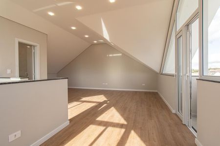 Casa para alugar com 230m², 3 quartos e 5 vagas Casa para alugar com 230m², 3 quartos e 5 vagasÁtico