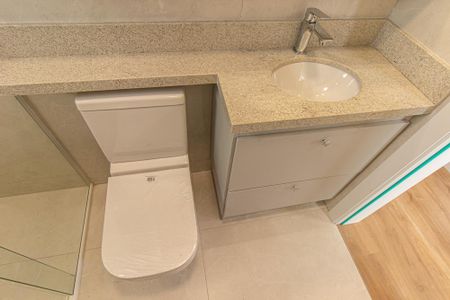 Casa para alugar com 230m², 3 quartos e 5 vagas Casa para alugar com 230m², 3 quartos e 5 vagasBanheiro Social 1