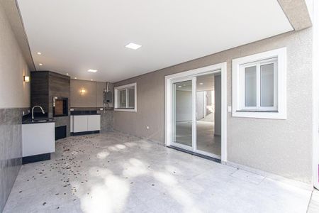 Casa para alugar com 230m², 3 quartos e 5 vagas Casa para alugar com 230m², 3 quartos e 5 vagasVaranda gourmet