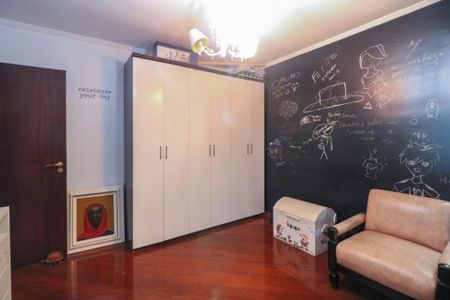 Apartamento à venda com 124m², 3 quartos e 2 vagasQuarto 2