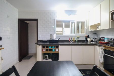 Apartamento à venda com 124m², 3 quartos e 2 vagasCozinha
