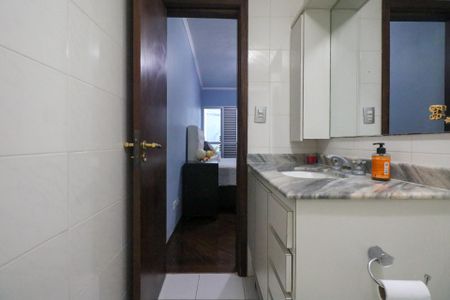 Apartamento à venda com 124m², 3 quartos e 2 vagasBanheiro da Suíte 1