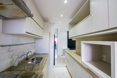 Apartamento à venda com 67m², 2 quartos e 1 vagaCozinha