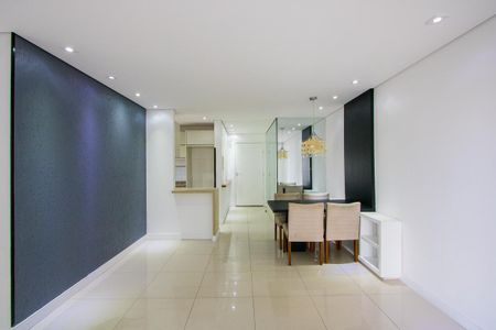 Apartamento à venda com 67m², 2 quartos e 1 vagaSala