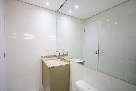 Apartamento à venda com 67m², 2 quartos e 1 vagaBanheiro do Quarto 1