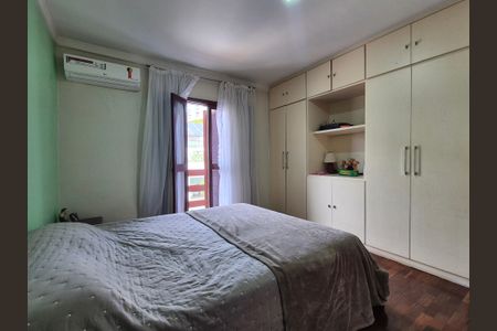 Casa à venda com 453m², 4 quartos e 3 vagasSuite 3