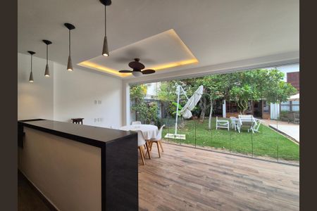 Casa à venda com 453m², 4 quartos e 3 vagasÁrea gourmet