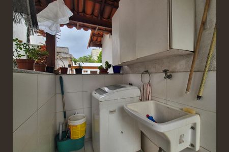 Casa à venda com 453m², 4 quartos e 3 vagasÁrea de serviço