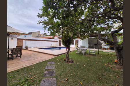 Casa à venda com 453m², 4 quartos e 3 vagasÁrea externa