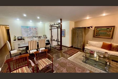 Apartamento à venda com 180m², 3 quartos e 2 vagas