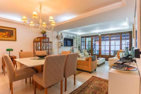 Casa à venda com 4 quartos, 197m² em Barra da Tijuca, Rio de Janeiro