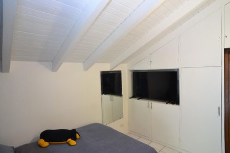 Casa à venda com 302m², 3 quartos e 1 vaga Casa à venda com 302m², 3 quartos e 1 vagaQuarto 1