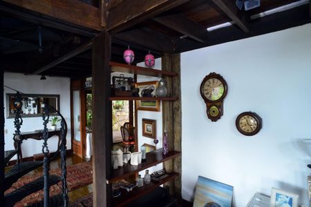 Casa à venda com 302m², 3 quartos e 1 vaga Casa à venda com 302m², 3 quartos e 1 vagaSala