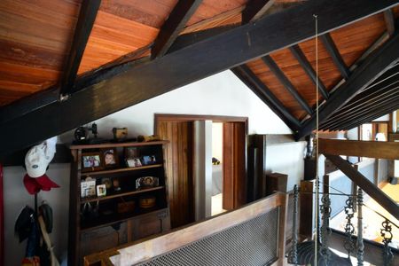 Casa à venda com 302m², 3 quartos e 1 vaga Casa à venda com 302m², 3 quartos e 1 vagaCorredor