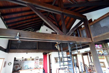 Casa à venda com 302m², 3 quartos e 1 vaga Casa à venda com 302m², 3 quartos e 1 vagaSala