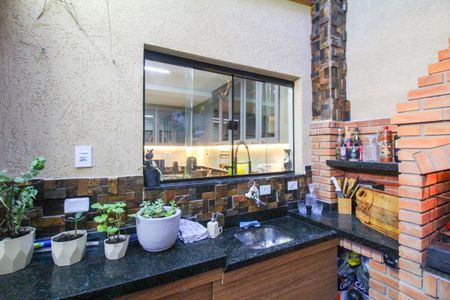 Casa à venda com 116m², 2 quartos e 1 vagaChurrasqueira