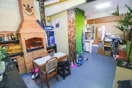 Casa à venda com 116m², 2 quartos e 1 vagaChurrasqueira