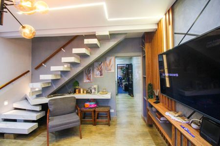 Casa à venda com 116m², 2 quartos e 1 vagaSala