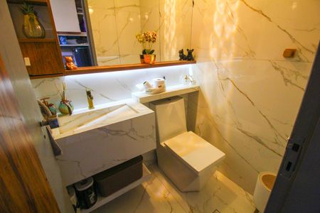 Casa à venda com 116m², 2 quartos e 1 vagaBanheiro de Serviço