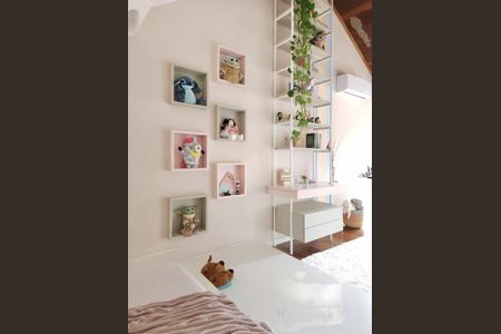 Casa à venda com 319m², 4 quartos e 6 vagas