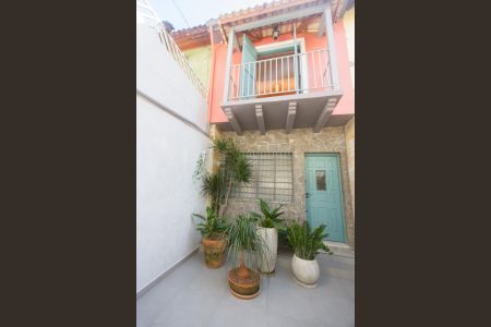 Casa à venda com 110m², 2 quartos e 1 vagaFachada