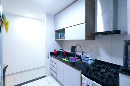 Apartamento à venda com 74m², 2 quartos e 1 vaga Apartamento à venda com 74m², 2 quartos e 1 vagaCozinha