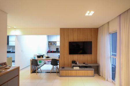 Apartamento à venda com 74m², 2 quartos e 1 vaga Apartamento à venda com 74m², 2 quartos e 1 vagaSala