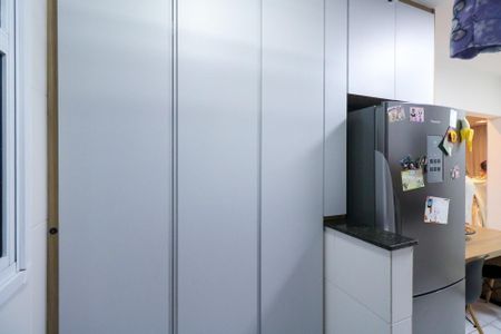 Apartamento à venda com 74m², 2 quartos e 1 vaga Apartamento à venda com 74m², 2 quartos e 1 vagaÁrea de Serviço