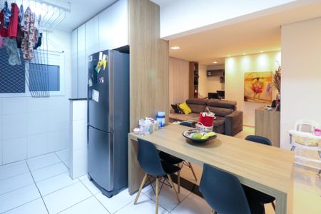 Apartamento à venda com 74m², 2 quartos e 1 vaga Apartamento à venda com 74m², 2 quartos e 1 vagaCozinha