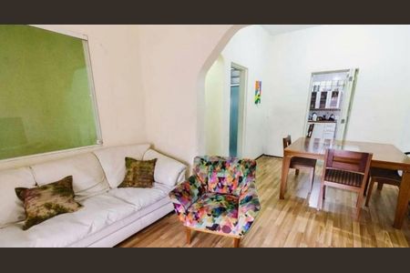 Casa para alugar com 250m², 3 quartos e 2 vagas