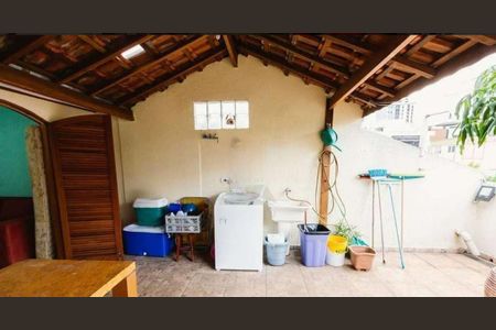 Casa para alugar com 250m², 3 quartos e 2 vagas