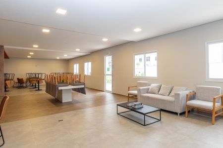 Apartamento à venda com 42m², 2 quartos e sem vagaÁrea comum - Salão de festas