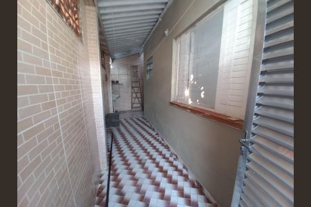 Casa para alugar com 96m², 2 quartos e 1 vaga Casa para alugar com 96m², 2 quartos e 1 vagaÁrea de Serviço