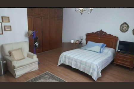 Casa para alugar com 250m², 3 quartos e 2 vagas