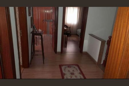 Casa para alugar com 250m², 3 quartos e 2 vagas