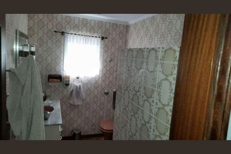 Casa para alugar com 250m², 3 quartos e 2 vagas