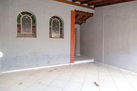 Casa à venda com 90m², 2 quartos e 2 vagas Casa à venda com 90m², 2 quartos e 2 vagasGaragem