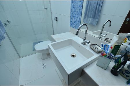 Casa à venda com 360m², 5 quartos e 4 vagasBanheiro Suíte