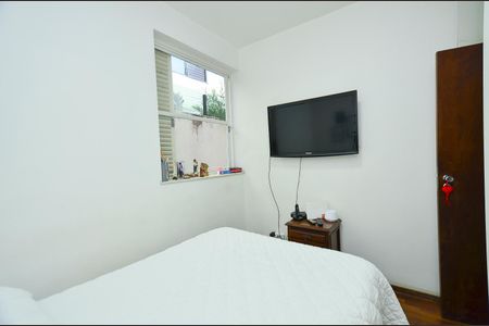 Casa à venda com 360m², 5 quartos e 4 vagasQuarto 1