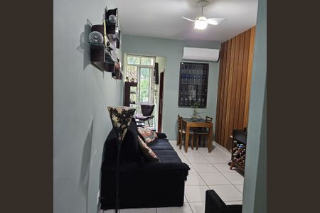 Apartamento à venda com 76m², 3 quartos e 1 vagaSala