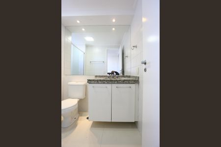 Apartamento para alugar com 118m², 4 quartos e 2 vagas Apartamento para alugar com 118m², 4 quartos e 2 vagasBanheiro da Suíte 2