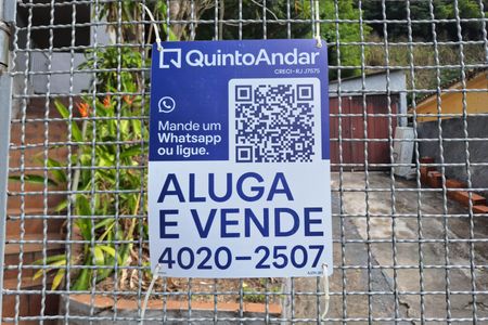Casa à venda com 150m², 4 quartos e 2 vagasplaca