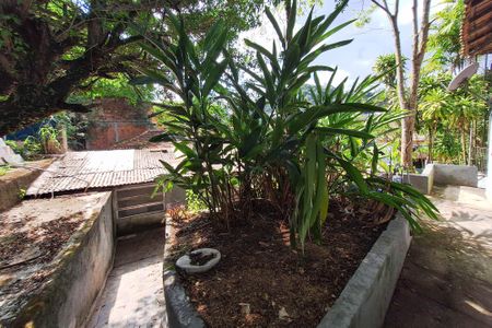 Casa à venda com 150m², 4 quartos e 2 vagasQuintal