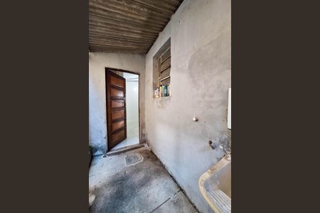 Casa à venda com 150m², 4 quartos e 2 vagasÁrea de Serviço