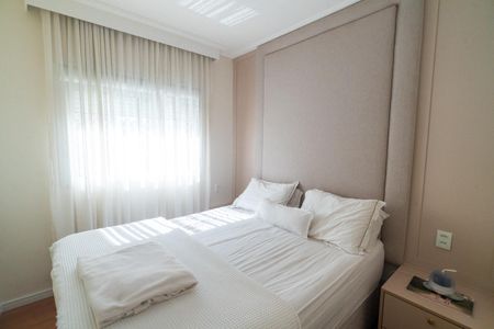 Apartamento à venda com 68m², 2 quartos e 1 vaga Apartamento à venda com 68m², 2 quartos e 1 vagaSuíte