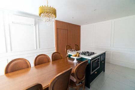 Apartamento à venda com 68m², 2 quartos e 1 vaga Apartamento à venda com 68m², 2 quartos e 1 vagaCozinha e Área de Serviço